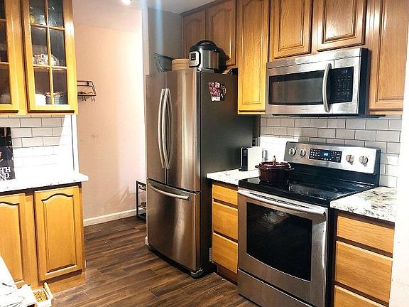 3rd image of 1720 Halford Ave APT 334