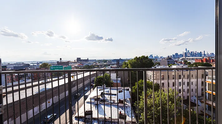 Rented by Nooklyn NYC LLC | media 50