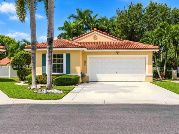 10937 NW 46th Dr, Coral Springs, FL 33076