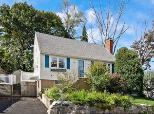 30 Baker St, Malden, MA 02148