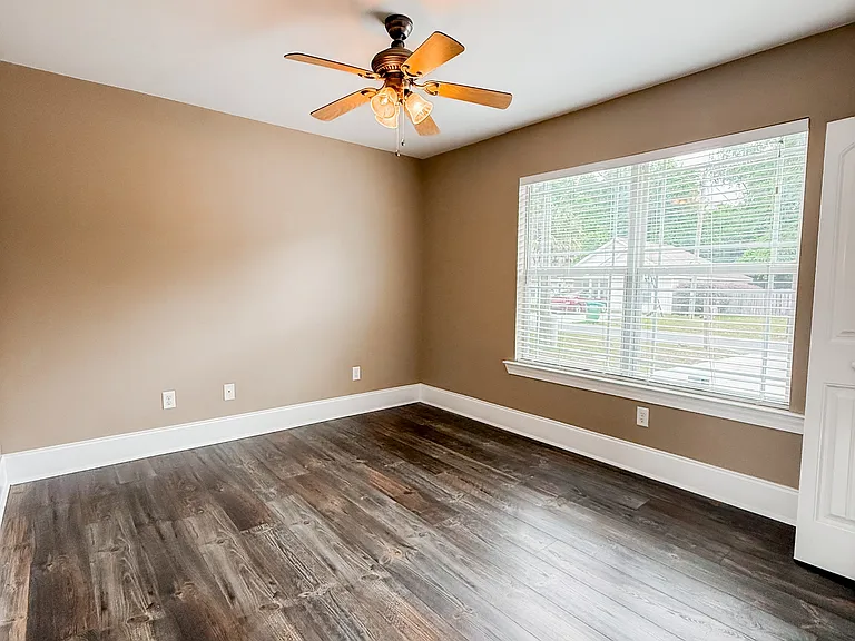 48 Ruby Ln — Photo 26