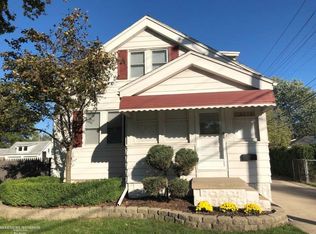 24232 Hayes Ave, Eastpointe, MI 48021