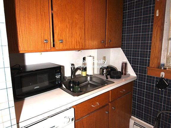 5th image of 1840 Commonwealth Ave #5NL