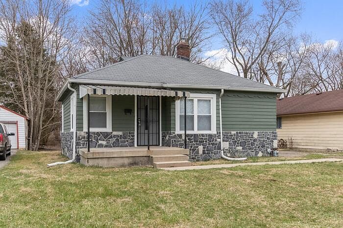 1st image of 3755 N Hawthorne Ln