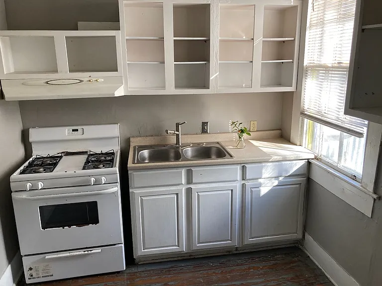 Kitchen with gas stove