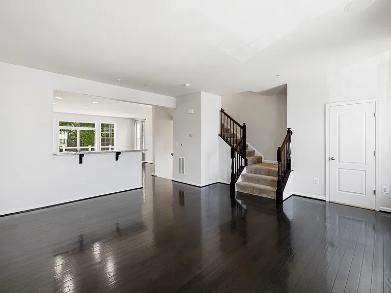 4901 Forest Pines Dr — Photo 13