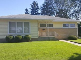 2541 Ridgewood Ave, Racine, WI 53403