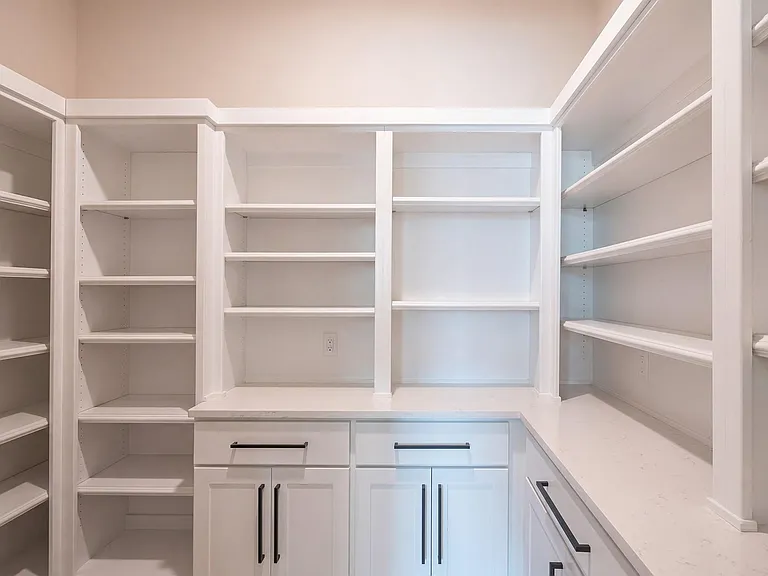 10561 Lake Palmetto Dr — Photo 26