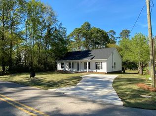 321 Golf Rd, Summerville, SC 29483