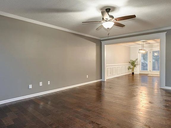 5th image of 756 Keyes Dr