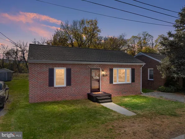 160 Brown St, Strasburg, VA 22657