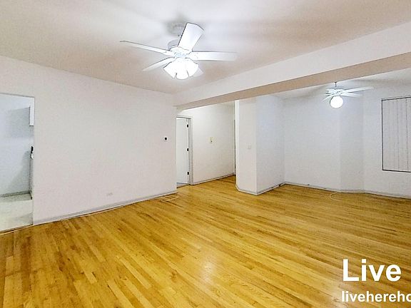 2nd image of 1437 W Balmoral Ave APT 2S