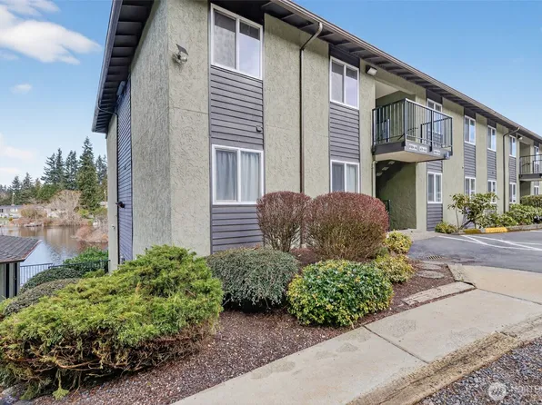 615 75th Street SE #C53, Everett, WA 98203