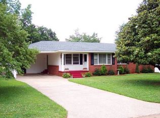 4303 Clayrest Dr NW, Huntsville, AL 35816
