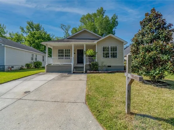 1141 Carver Ave, Virginia Beach, VA 23451