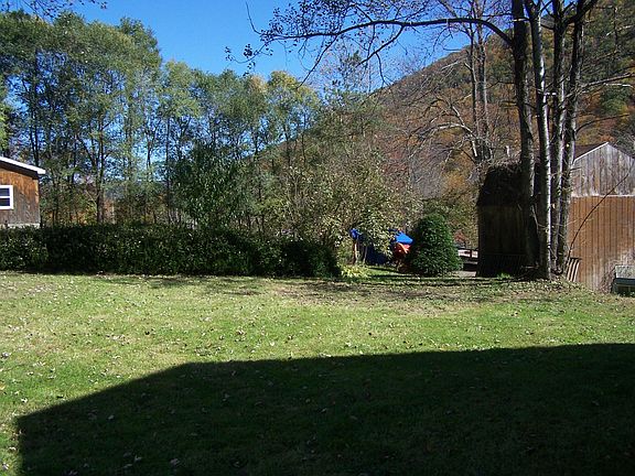 3rd image of 1758 Old West Creek Rd