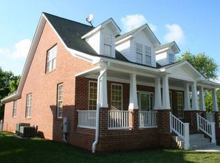 1568 W Washington St, Harpers Ferry, WV 25425