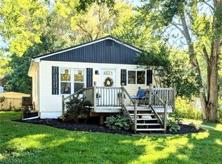 2177 Par Dr, Akron, OH 44312