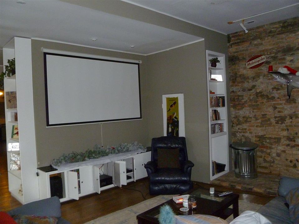 1st image of 1857 W Armitage Ave APT 3
