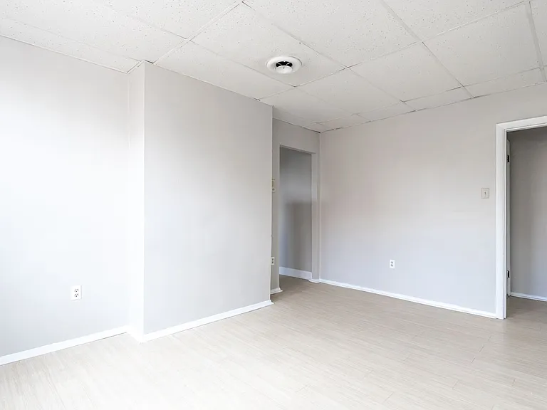 1500 Fallowfield Ave — Photo 39