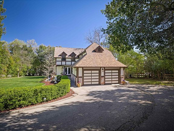 4th image of 1645 Livorna Rd W