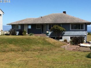 840 Ocean Dr, Bandon, OR 97411