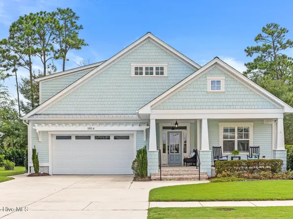 1014 Softwind Way, Southport, NC 28461
