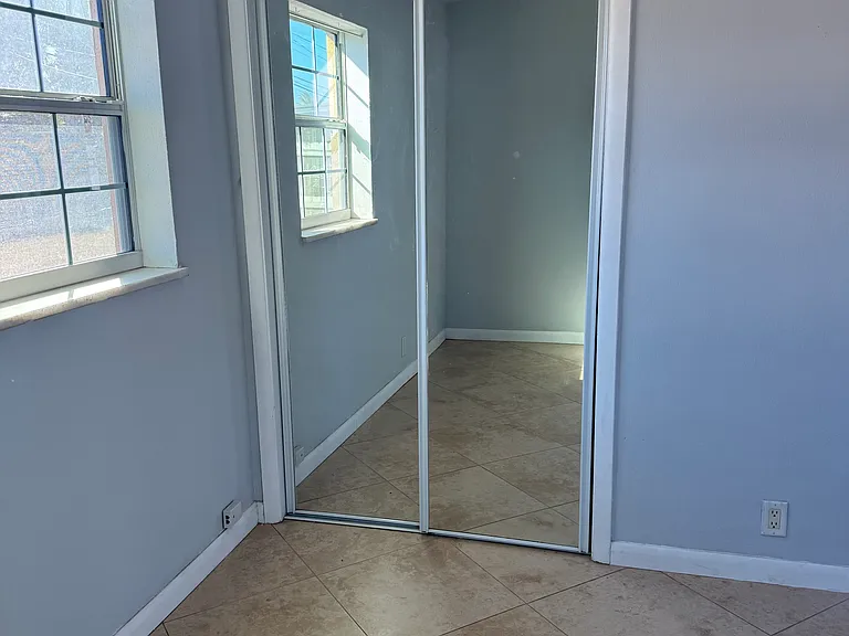 332 Berkeley St — Photo 18
