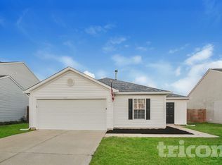 8039 Retreat Ln, Indianapolis, IN 46259