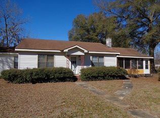 1401 Shoffner St, East Brewton, AL 36426
