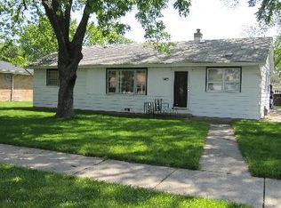 8751 Sayre Ave, Oak Lawn, IL
