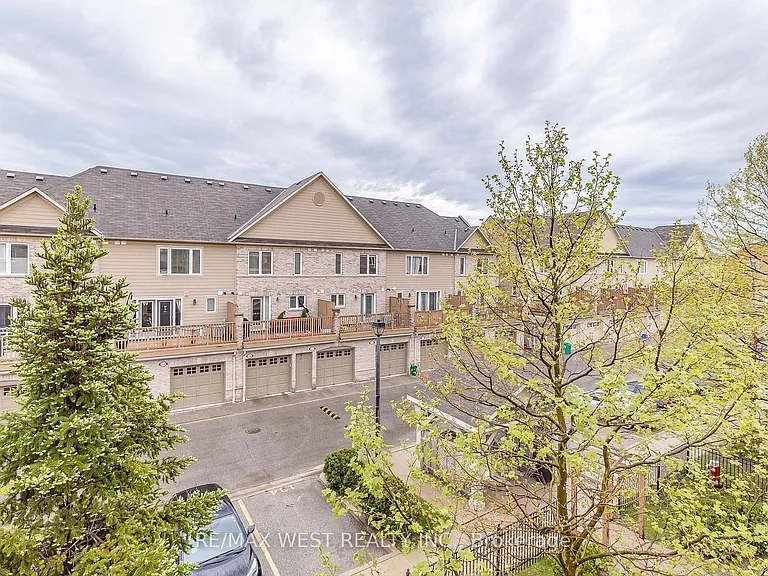 4975 Southampton Dr #218 — Photo 35