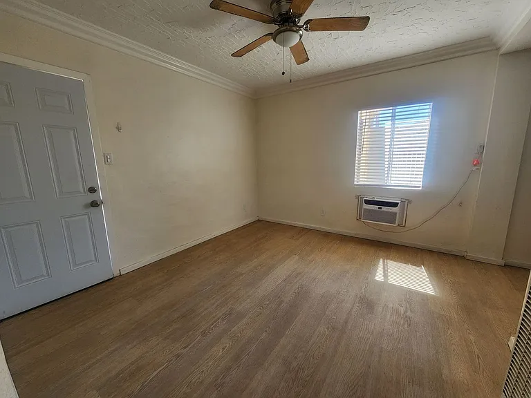 6688 Split Rock Ave — Photo 3