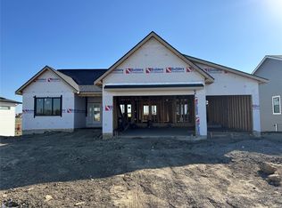 240 NW Woodmoor Dr, Waukee, IA 50263