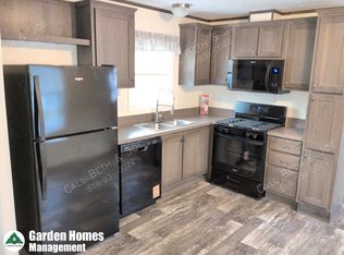 57 Beverly Ln, Nassau, NY 12123