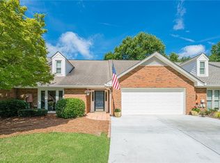 535 Brickleberry Ln, Roswell, GA 30075