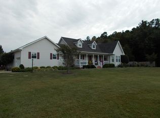 175 Hazel Rd, Simpson, IL 62985