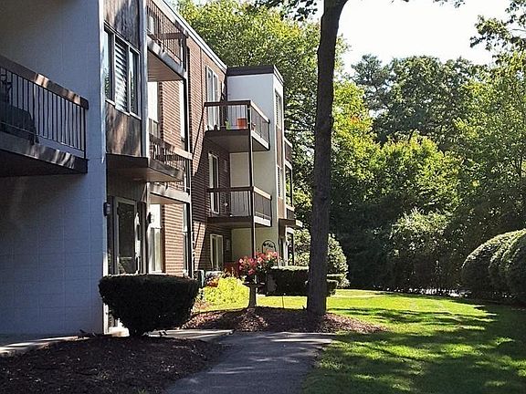 5th image of 599 Old West Central St APT B10