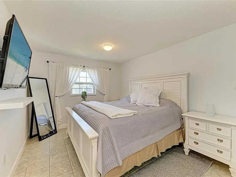 9810 Dorado Ave #9810 — Photo 5