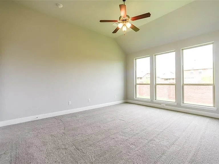 1620 Adams Pl — Photo 24