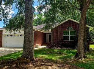 10168 Crest Ridge Dr, Pensacola, FL 32514