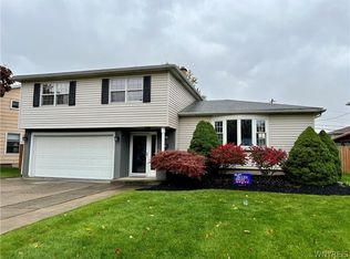 61 Newgate Rd, Amherst, NY 14226