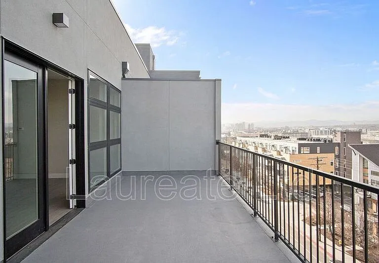 3198 Blake St #504 — Photo 14