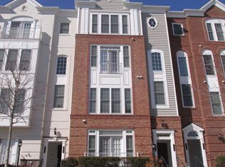 2215 Highbourne Dr #422A, Woodbridge, VA 22191