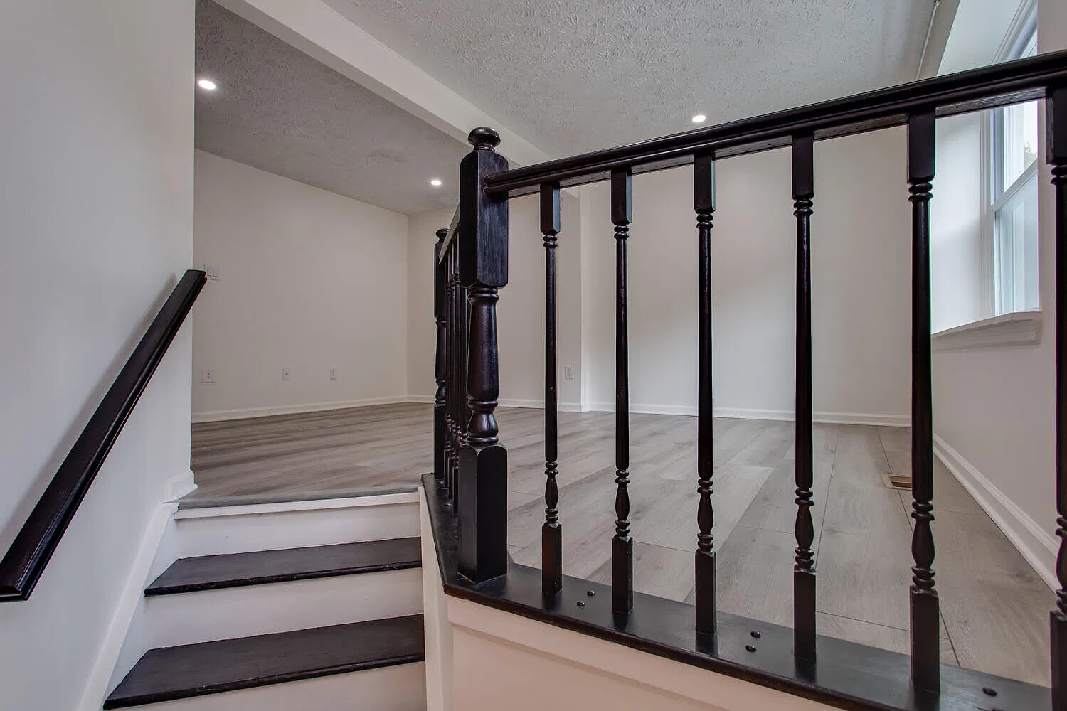 7583 Aspenpark Rd — Photo 3