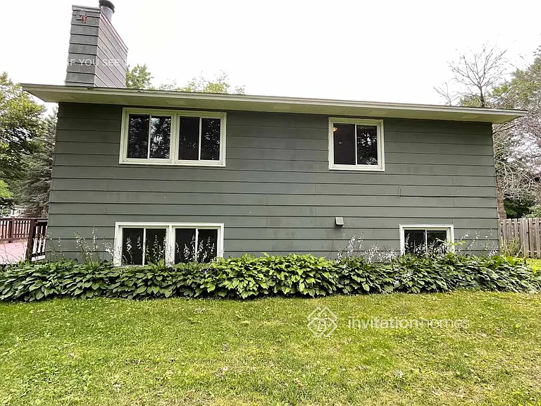 5325 W 140th St — Photo 20