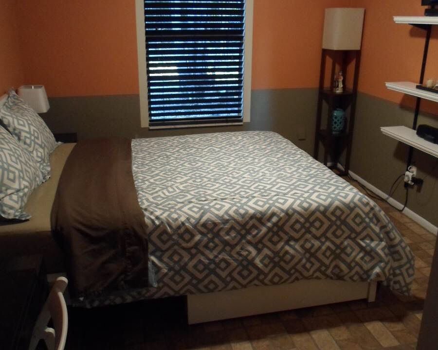 1st image of 14 Charwood Cir