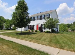 1138 High Oak Dr, Amelia, OH 45102