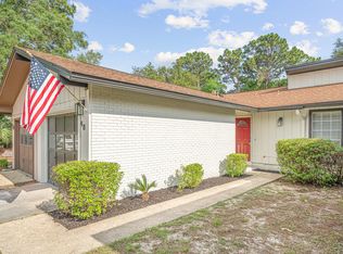 48 4th Ave, Shalimar, FL 32579