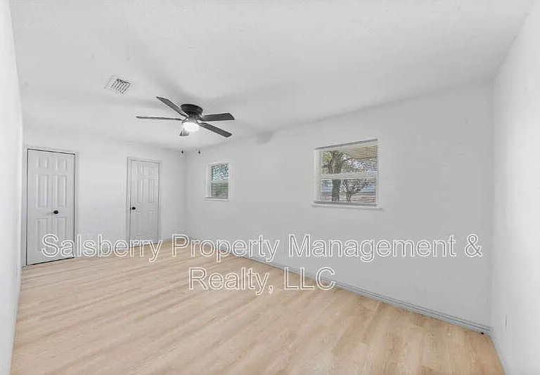 3137 S FM 200 — Photo 13